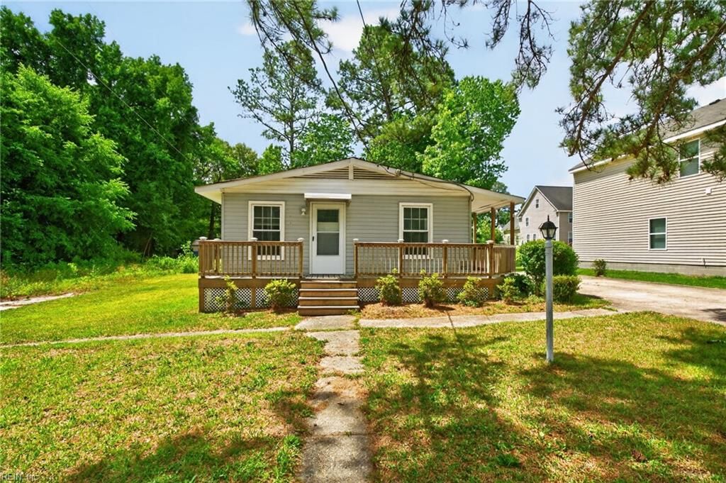 5001 Clifton ST, Chesapeake, VA 23321