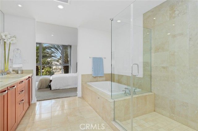 3049 Scholarship, Irvine, CA 92612