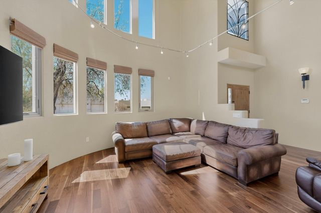 12701 Sunset Ridge Place NE, Albuquerque, NM 87111