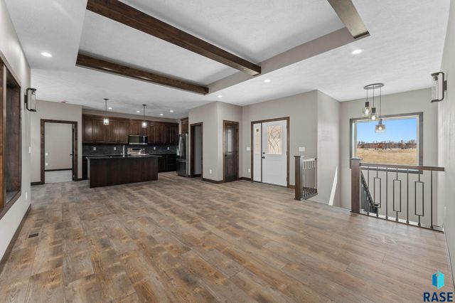 302 W 17th St Street, Dell Rapids, SD 57022