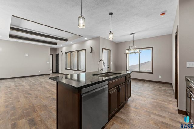 302 W 17th St Street, Dell Rapids, SD 57022