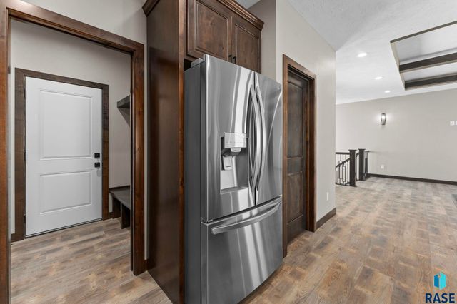 302 W 17th St Street, Dell Rapids, SD 57022