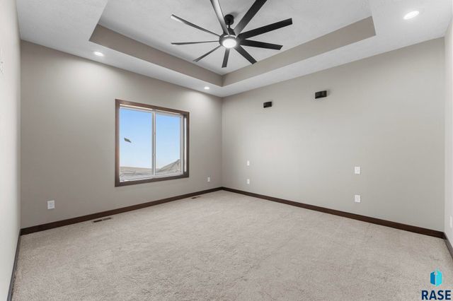 302 W 17th St Street, Dell Rapids, SD 57022