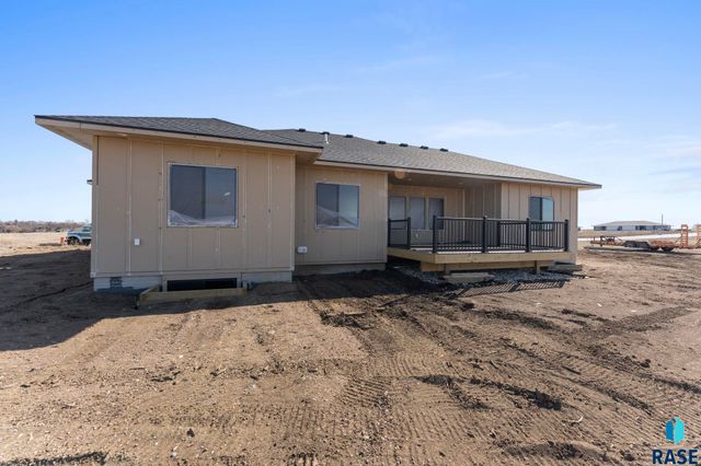 302 W 17th St Street, Dell Rapids, SD 57022