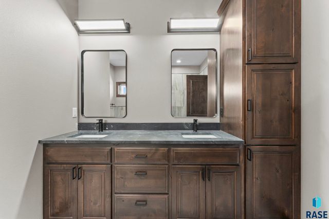 302 W 17th St Street, Dell Rapids, SD 57022