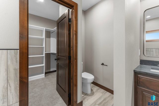 302 W 17th St Street, Dell Rapids, SD 57022