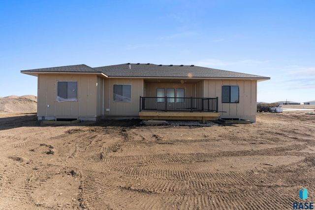 302 W 17th St Street, Dell Rapids, SD 57022