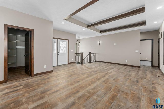 302 W 17th St Street, Dell Rapids, SD 57022