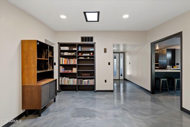 2833 CALLE Parkway, Sierra Vista, AZ 85635