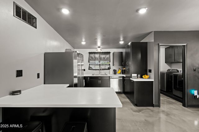 2833 CALLE Parkway, Sierra Vista, AZ 85635