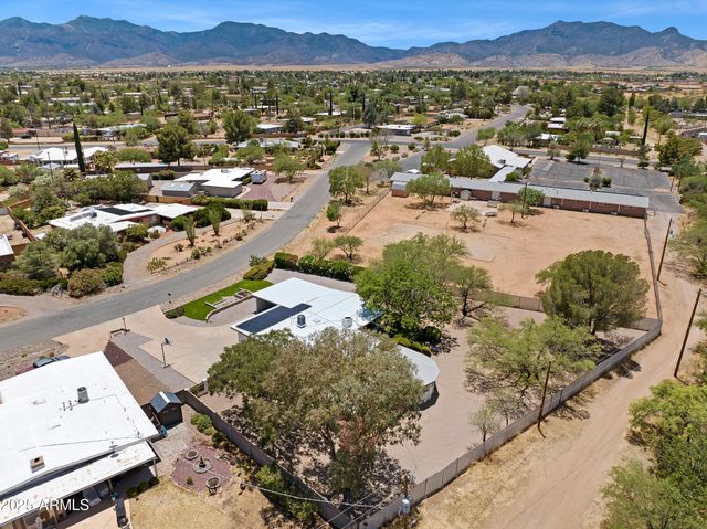 2833 CALLE Parkway, Sierra Vista, AZ 85635