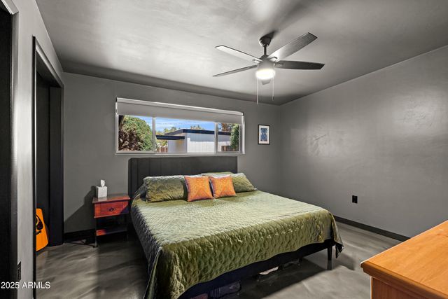 2833 CALLE Parkway, Sierra Vista, AZ 85635