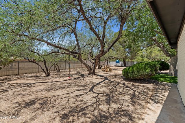 2833 CALLE Parkway, Sierra Vista, AZ 85635
