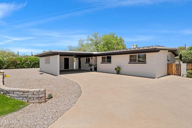2833 CALLE Parkway, Sierra Vista, AZ 85635