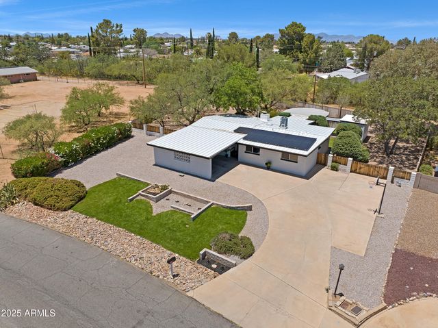 2833 CALLE Parkway, Sierra Vista, AZ 85635