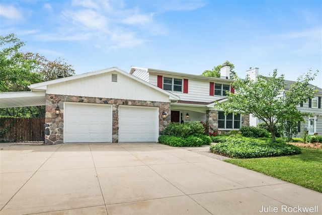 1433 Sherwood Avenue, Grand Rapids, MI 49506