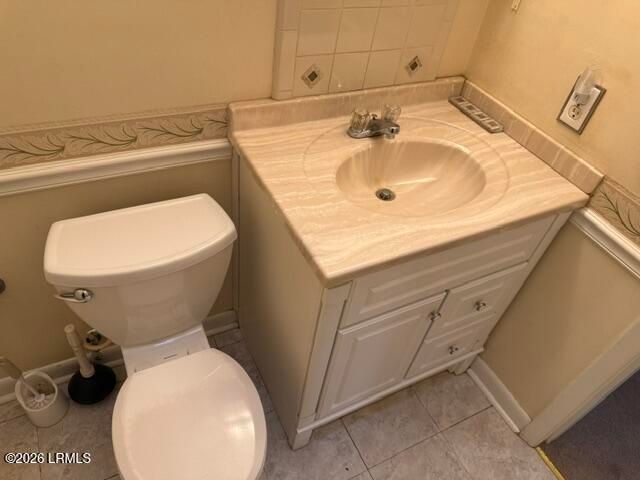 25 Savannah Highway, Beaufort, SC 29906