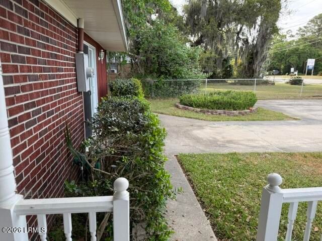 25 Savannah Highway, Beaufort, SC 29906
