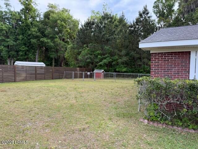 25 Savannah Highway, Beaufort, SC 29906