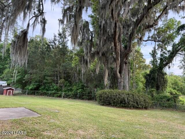 25 Savannah Highway, Beaufort, SC 29906