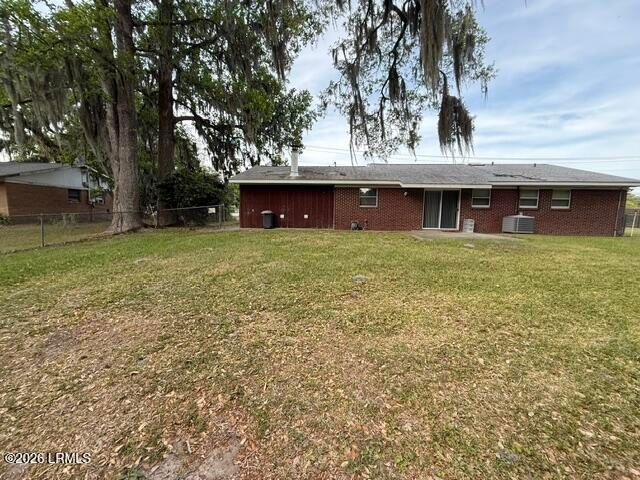 25 Savannah Highway, Beaufort, SC 29906