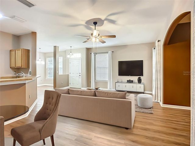 6811 BREEZY PALM DRIVE, Riverview, FL 33578