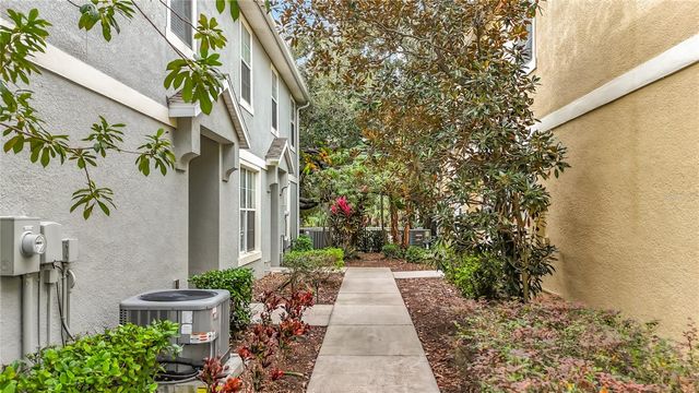 6811 BREEZY PALM DRIVE, Riverview, FL 33578