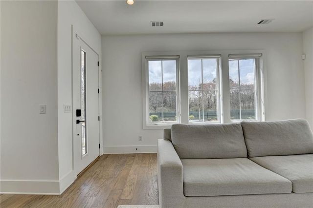 6785 Halcyon Way, Alpharetta, GA 30005