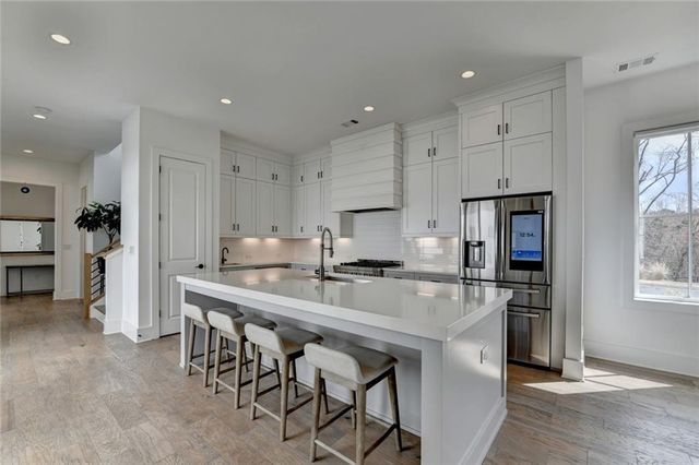 6785 Halcyon Way, Alpharetta, GA 30005