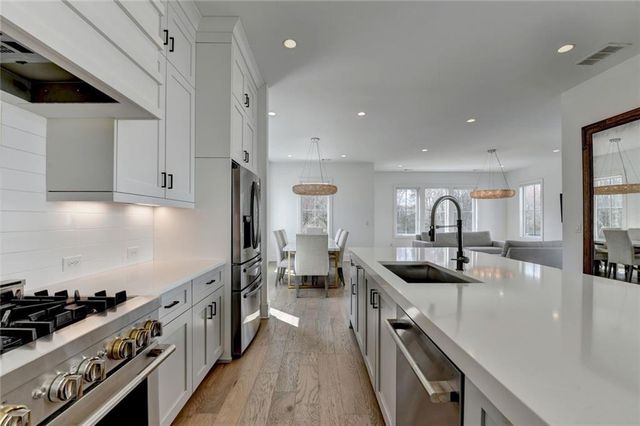 6785 Halcyon Way, Alpharetta, GA 30005