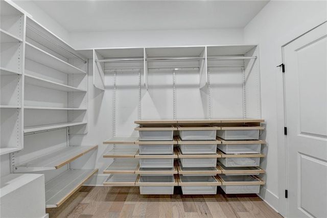 6785 Halcyon Way, Alpharetta, GA 30005