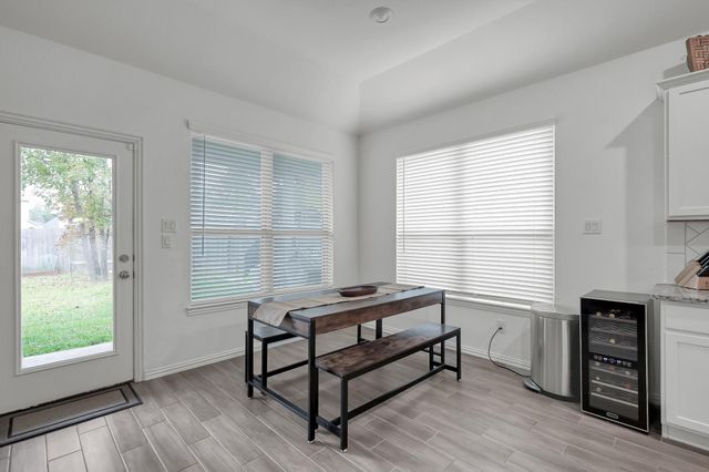 343 Sky Top Drive, Montgomery, TX 77316