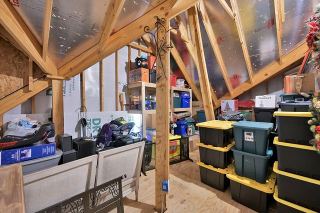 343 Sky Top Drive, Montgomery, TX 77316