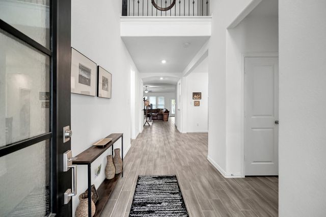 343 Sky Top Drive, Montgomery, TX 77316