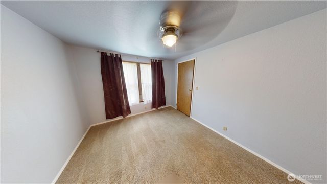 9655 Brookshire Lane, Sedro Woolley, WA 98284