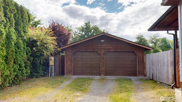 9655 Brookshire Lane, Sedro Woolley, WA 98284