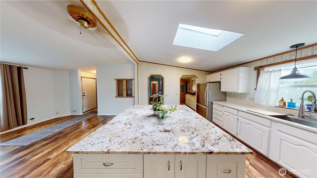9655 Brookshire Lane, Sedro Woolley, WA 98284