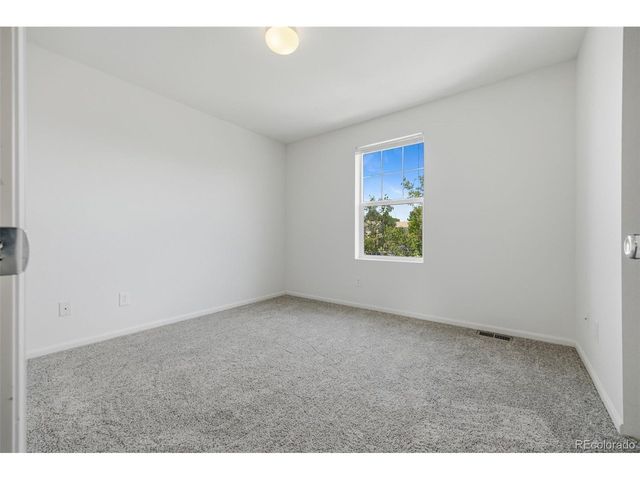 19171 E 58th Ave D, Denver, CO 80249