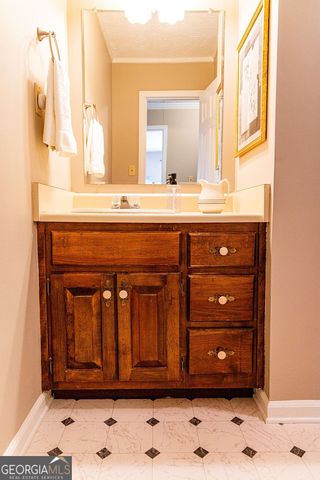 461 Lakeview Road, Rockmart, GA 30153