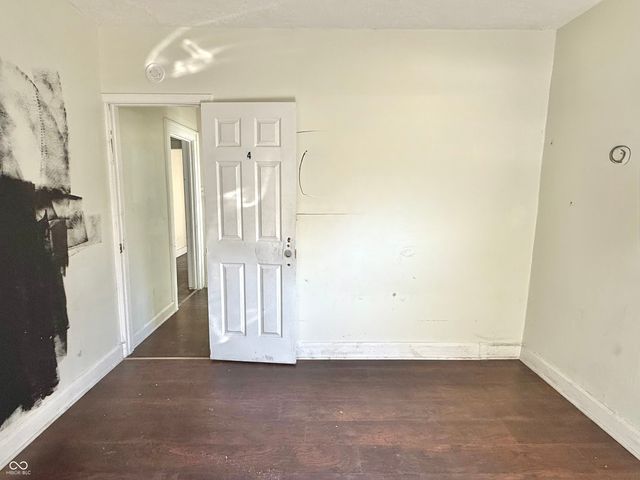 805 N Goodlet Avenue, Indianapolis, IN 46222