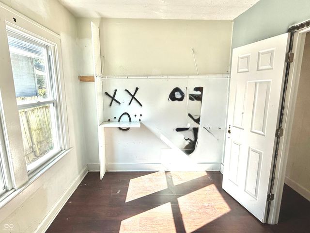 805 N Goodlet Avenue, Indianapolis, IN 46222