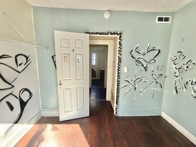 805 N Goodlet Avenue, Indianapolis, IN 46222