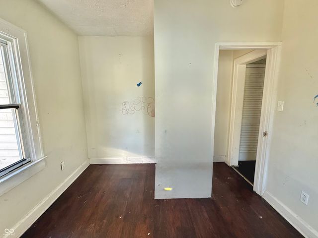 805 N Goodlet Avenue, Indianapolis, IN 46222