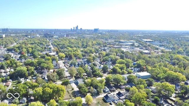 805 N Goodlet Avenue, Indianapolis, IN 46222