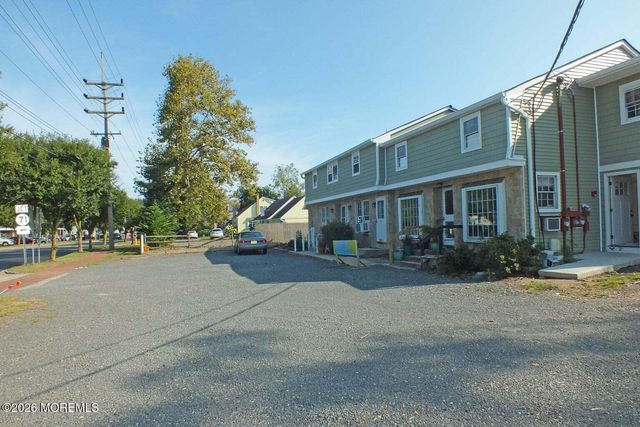 609 Higgins Avenue 4, Manasquan, NJ 08736