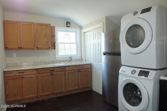 609 Higgins Avenue 4, Manasquan, NJ 08736
