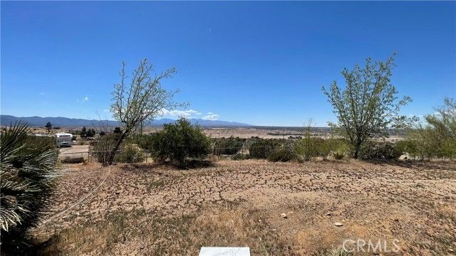 20465 Piedmont Road, Apple Valley, CA 92308