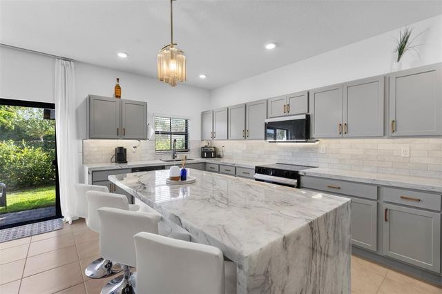 884 NW 3rd Terrace 884, Pompano Beach, FL 33060