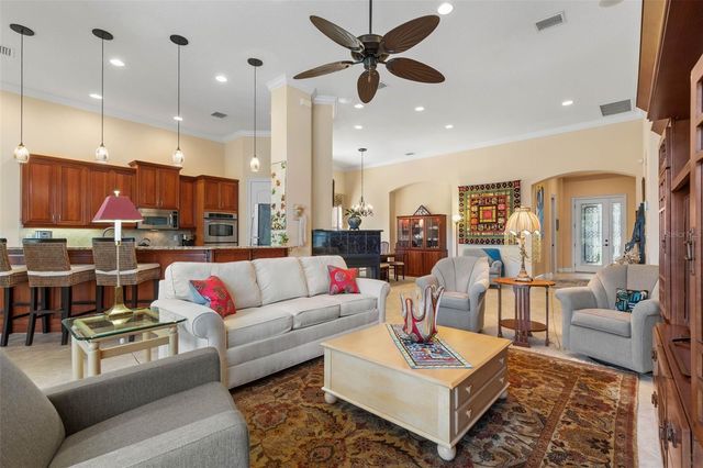 30 LAKESIDE DRIVE, Palm Coast, FL 32137