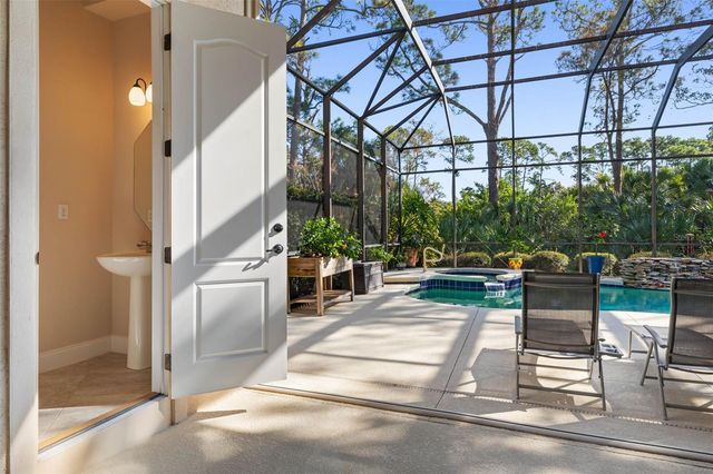 30 LAKESIDE DRIVE, Palm Coast, FL 32137